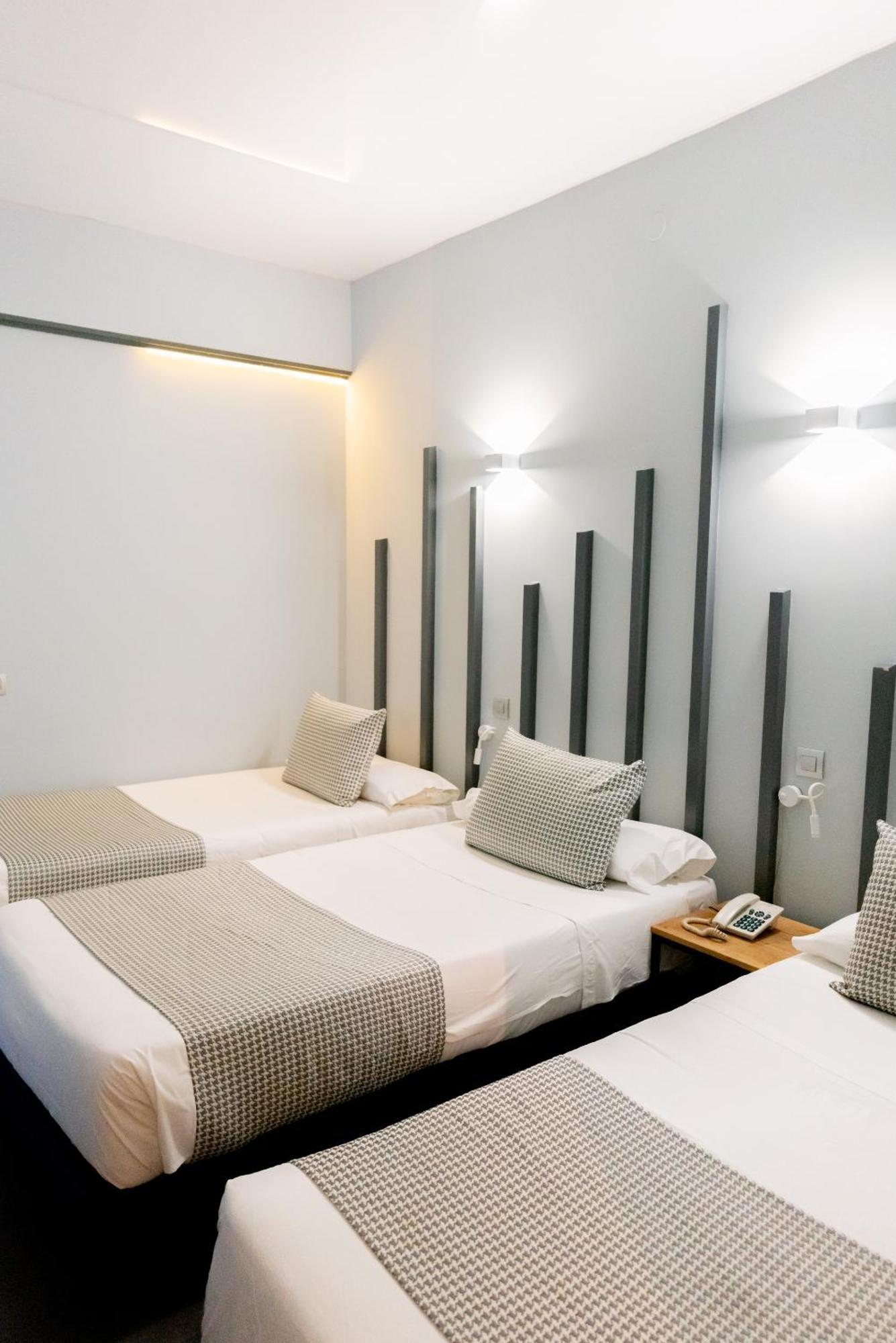 Hostal Carmen-Gran Via Madrid Exterior foto
